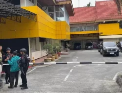 KPK Geledah Kantor Dinas Pendidikan Riau, Telusuri Dugaan Gratifikasi Gubernur Nonaktif Abdul Wahid